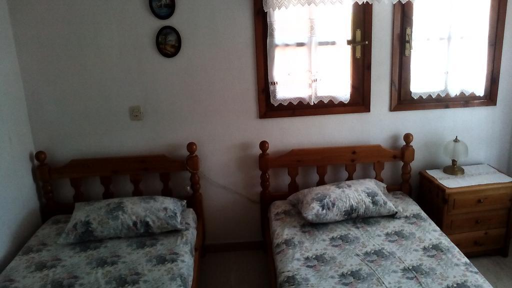 Nireas Apartment Nea Skioni Luaran gambar