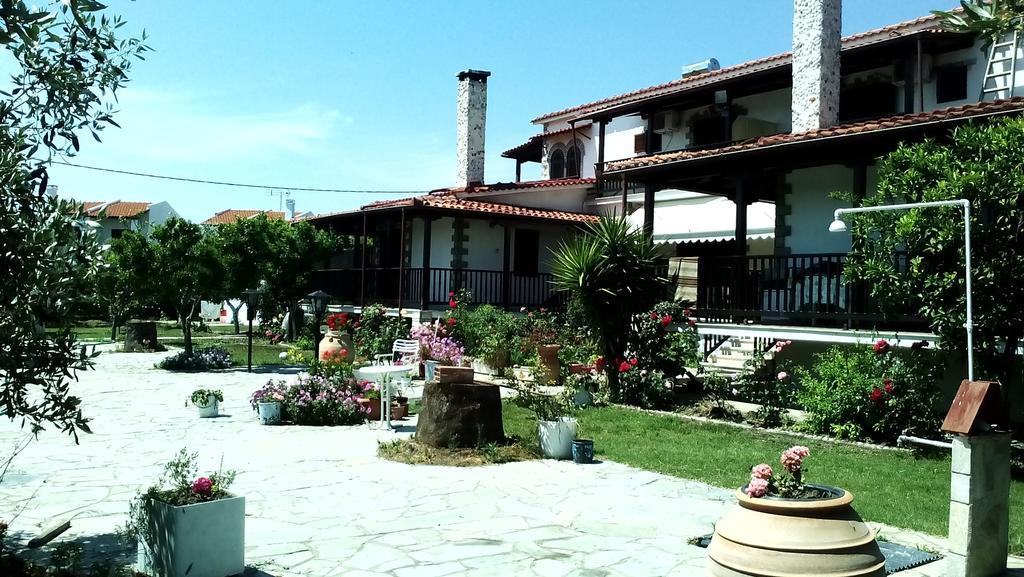 Nireas Apartment Nea Skioni Luaran gambar